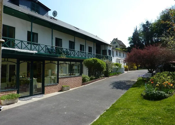 Semesterbostad Garden *